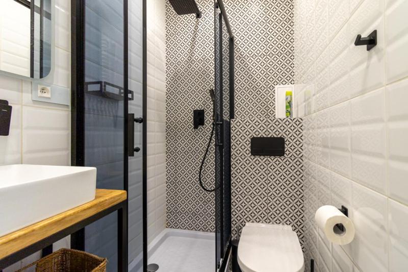 Cozy Renovated In Bielany Next To Subway * Warszawa