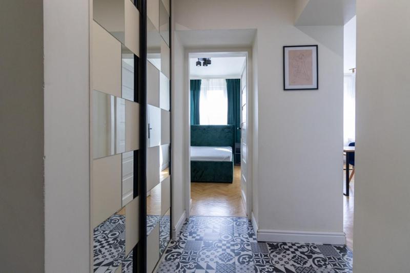 Apartament Cozy Renovated In Bielany Next To Subway *